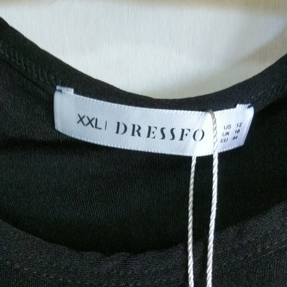 Double cold shoulder Top NWOT - Picture 3 of 3